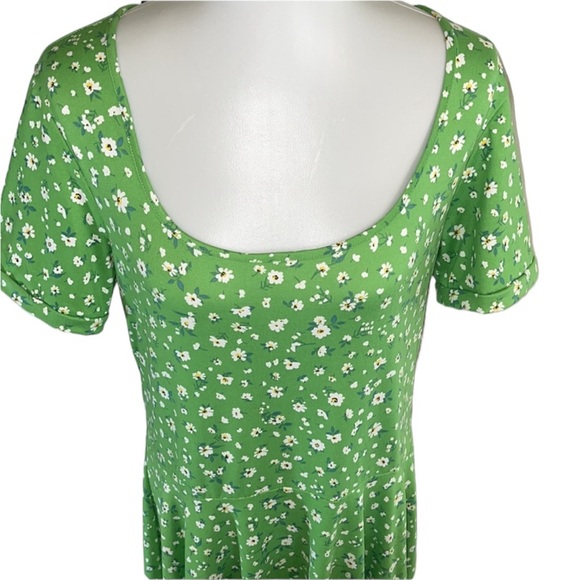 Melissa Masse Green Floral Print Swing Dress Size Large NWT - Picture 4 of 12